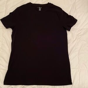 Black t-shirt, medium, brand: en Thread